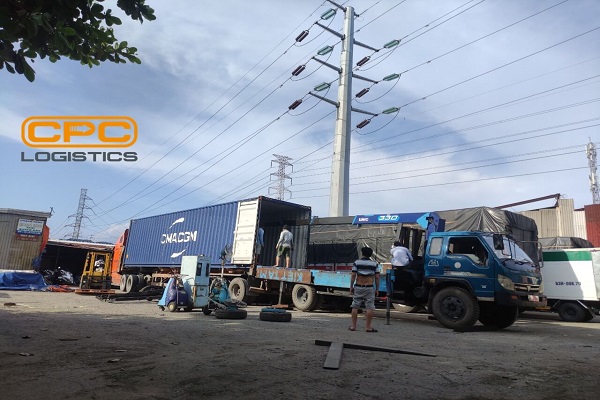 Dịch vụ vận chuyển máy móc công trình từ Campuchia về Việt Nam